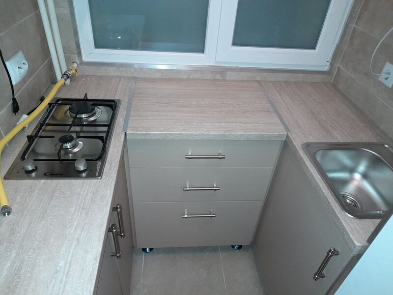 Garsoniera de inchiriat mobilata, utilata.